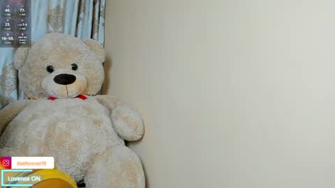 Pinky online show from April 21, 2026, 9:48 am