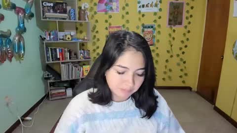 Mia  Wednesday to Sunday 730 am to 1030 am Colombian Hour D online show from February 21, 2025, 7:34 am