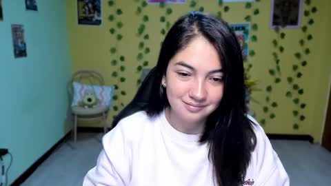 Snapshot of littleprety6969 chatting on May 23, 2026, 5:12 am Mia Wednesday to Sunday 730 am to 1030 am Colombian Hour D online show from May 23, 2026, 5:12 am