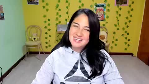 Mia  Wednesday to Sunday 730 am to 1030 am Colombian Hour D online show from July 30, 2026, 4:00 am