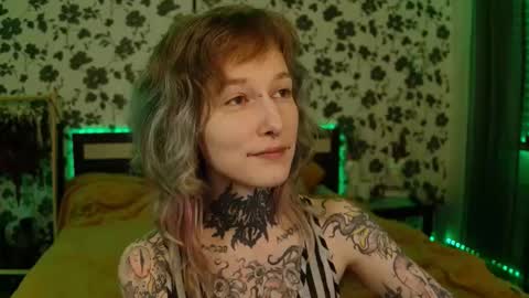 Snapshot of littlespacemouse chatting on October 19, 2025, 8:31 pm Niki free tg channel with some photos gifs and info about streams online show from October 19, 2025, 8:31 pm