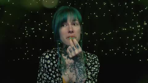 Snapshot of littlespacemouse chatting on November 10, 2025, 11:20 am Niki free tg channel with some photos gifs and info about streams online show from November 10, 2025, 11:20 am