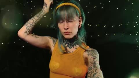 Snapshot of littlespacemouse chatting on December 4, 2025, 11:52 am Niki free tg channel with some photos gifs and info about streams online show from December 4, 2025, 11:52 am