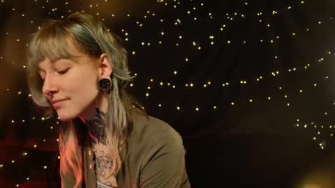 Snapshot of littlespacemouse chatting on January 14, 2026, 12:44 pm Niki free tg channel with some photos gifs and info about streams online show from January 14, 2026, 12:44 pm