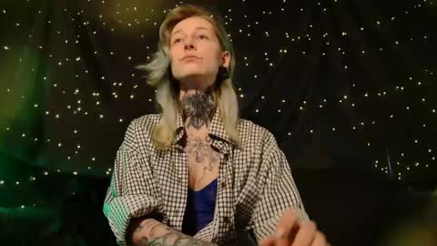 Snapshot of littlespacemouse chatting on January 18, 2026, 7:45 am Niki free tg channel with some photos gifs and info about streams online show from January 18, 2026, 7:45 am