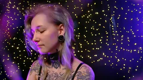 Snapshot of littlespacemouse chatting on February 12, 2026, 6:08 am Niki free tg channel with some photos gifs and info about streams online show from February 12, 2026, 6:08 am