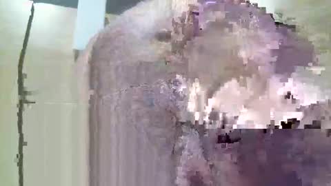 littletom69416498 online show from October 19, 2025, 1:06 am