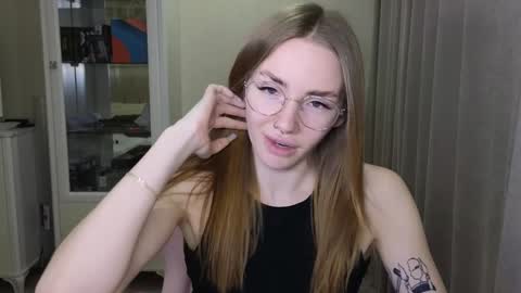 Eliana online show from December 2, 2024, 4:09 pm