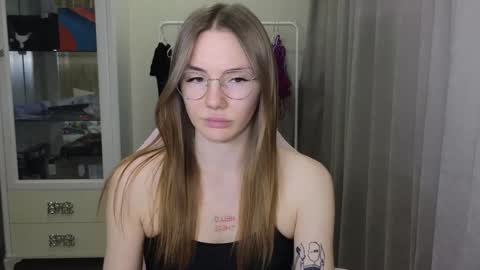 Eliana online show from January 15, 2025, 2:13 pm