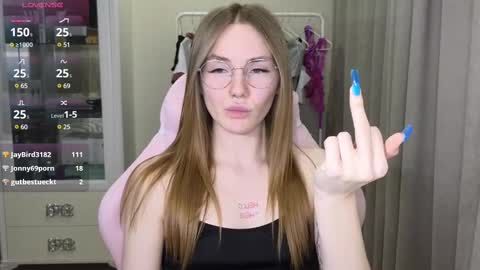 Eliana online show from February 14, 2025, 2:54 pm