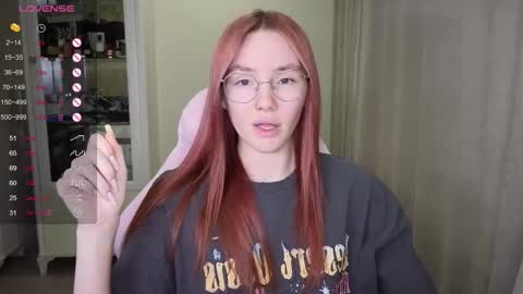 Eliana online show from October 17, 2025, 10:40 am