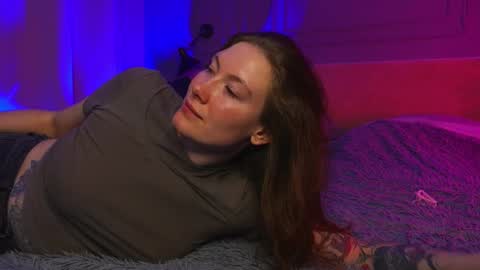 Liv 3 online show from September 26, 2025, 3:38 pm