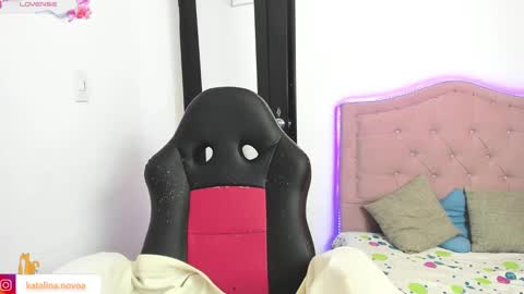 Katalina Novoa. online show from January 16, 2025, 1:06 am