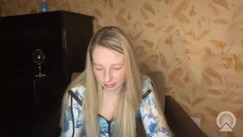 Livandria online show from April 9, 2026, 8:58 pm