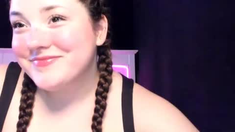 Snapshot of livinsubspace chatting on June 29, 2026, 2:51 am Liv online show from June 29, 2026, 2:51 am