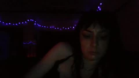 Liv Mirage online show from November 14, 2025, 12:15 pm