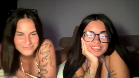 livvtori12 online show from April 7, 2026, 2:34 am