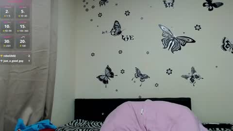 Liz7skinny online show from June 11, 2026, 9:24 pm