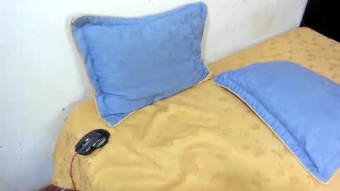 Chris online show from February 5, 2025, 4:06 am