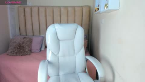 LIZ online show from March 12, 2025, 12:10 am