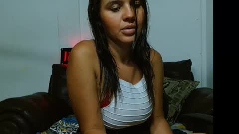 liz_fe online show from February 13, 2025, 8:45 pm