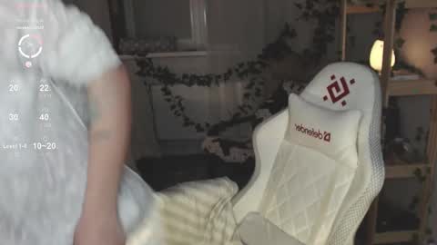 Liza Wet online show from December 9, 2024, 3:40 am