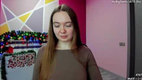 Girl next door online show from December 9, 2024, 12:40 pm