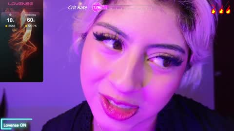 Lizeth online show from January 28, 2025, 2:43 am