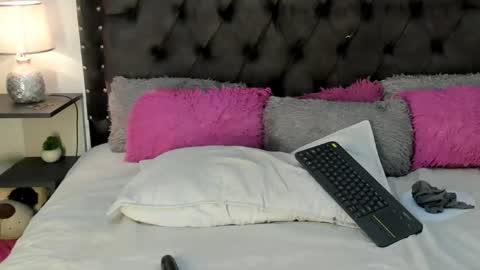 liza online show from February 19, 2025, 6:43 pm