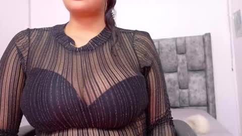  LIZBETH ROSS  online show from October 8, 2025, 11:52 am