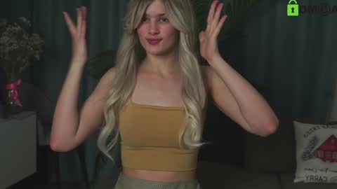 Sunnheart online show from January 18, 2025, 10:28 pm