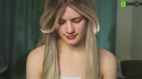 Sunnheart online show from February 12, 2025, 4:22 pm