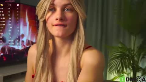 Sunnheart online show from March 9, 2025, 1:46 am