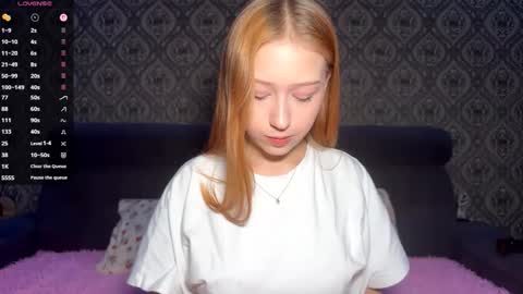 Kate online show from November 25, 2025, 1:11 pm