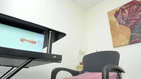 lizeth_white online show from July 9, 2026, 8:35 pm