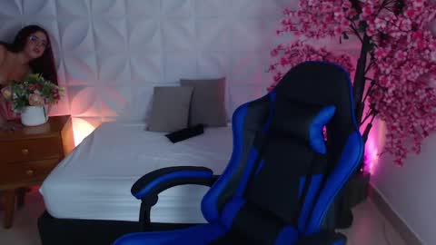 LIZETH online show from March 29, 2026, 12:38 pm