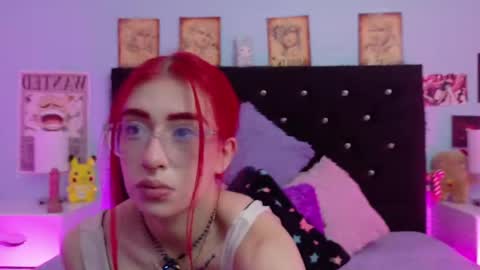 Snapshot of lizz_bela1 chatting on May 3, 2026, 12:27 am Lizz online show from May 3, 2026, 12:27 am
