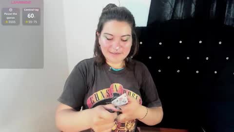 lizz_greys online show from October 17, 2025, 7:49 pm