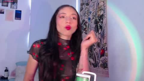 Snapshot of lizza_scott chatting on August 1, 2026, 9:35 pm Lizza Scott online show from August 1, 2026, 9:35 pm