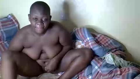 lizzahh online show from September 13, 2025, 1:05 am