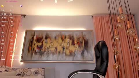 Lizzi  online show from February 16, 2025, 5:48 am