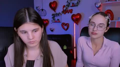 lizzie_boom online show from February 28, 2026, 8:43 pm