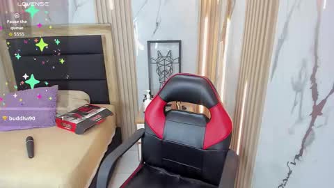        online show from October 23, 2025, 7:56 pm