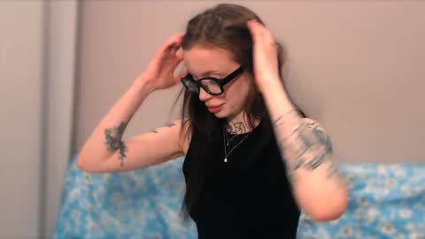 Snapshot of lizziesweety chatting on May 6, 2026, 8:03 pm liza liza liza online show from May 6, 2026, 8:03 pm