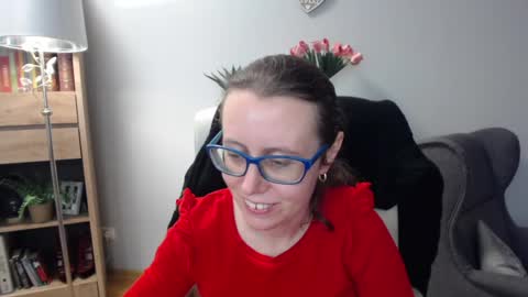 Lizzy online show from April 1, 2026, 4:35 am