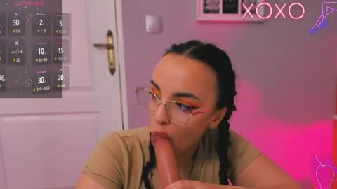 Snapshot of lizzybliss chatting on April 30, 2026, 1:50 pm Lizzy online show from April 30, 2026, 1:50 pm