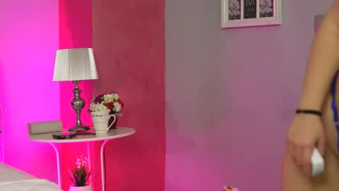 Snapshot of lizzybliss chatting on May 27, 2026, 5:21 pm Lizzy online show from May 27, 2026, 5:21 pm