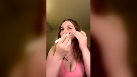 lizzyrosie online show from March 4, 2026, 1:44 am