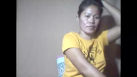 Snapshot of llanie888 chatting on February 20, 2026, 12:29 am llanie888 online show from February 20, 2026, 12:29 am