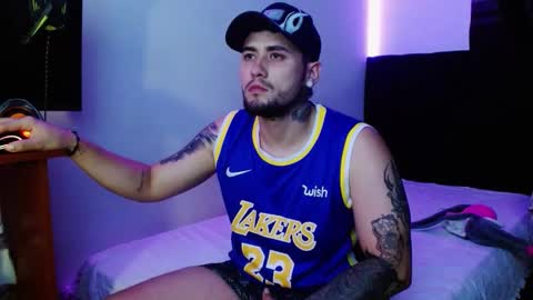 lliamm 2 online show from January 19, 2026, 4:49 am